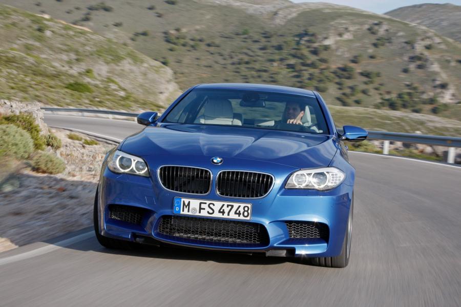  BMW M5 2012 года  (фото 240 из 319)